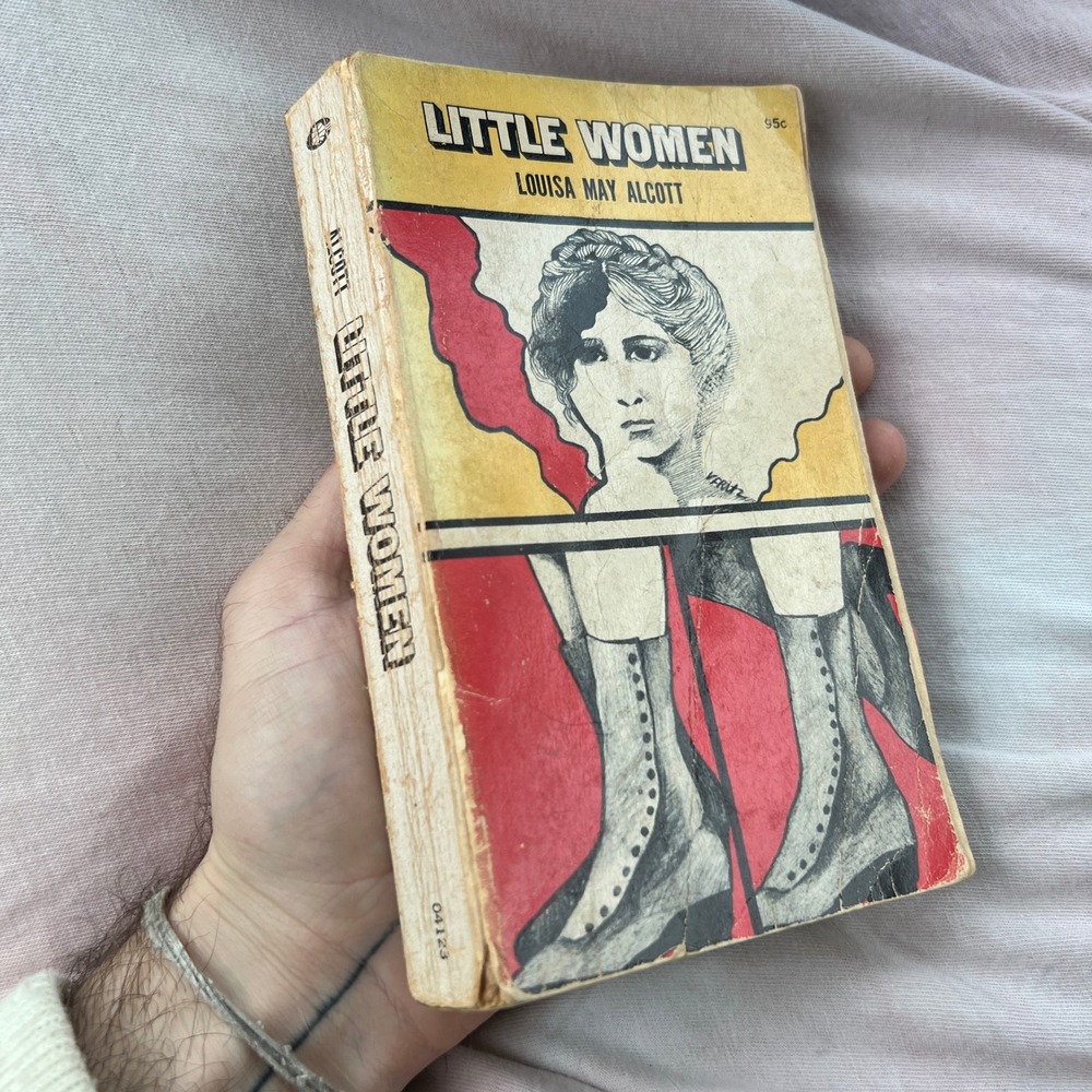 1968 Little Women Paperback Louisa May Alcott VTG Collier Books‎ Yellow Art USA
